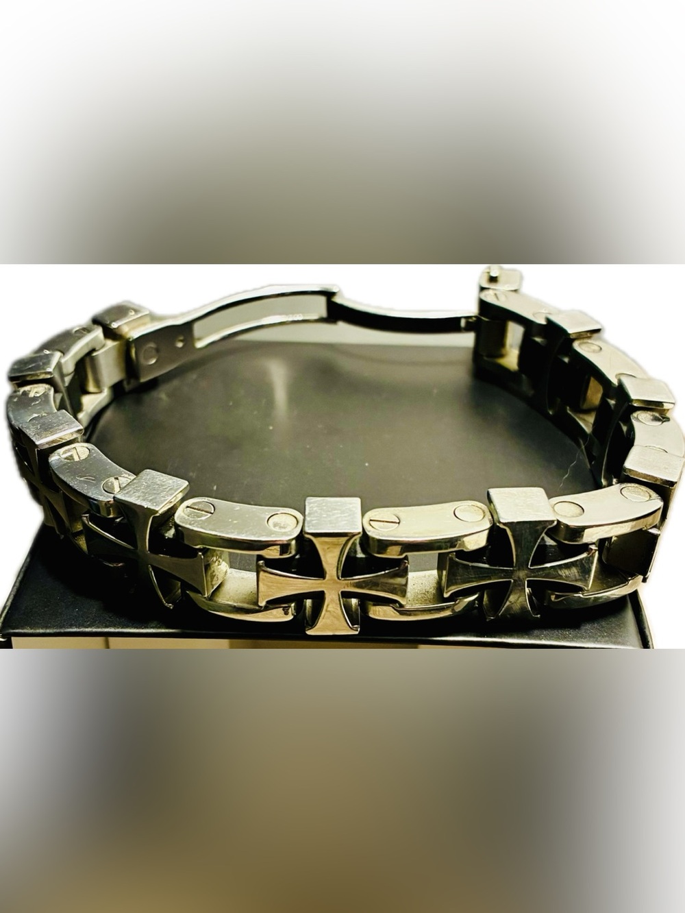 Russell Simmons Maltese Cross Link Bracelet. Stainless Steel w 1/10 CT Diamond - Picture 6 of 7